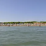 アパート Beachfront In 54343