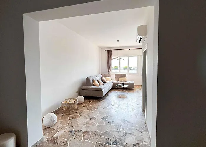 Beachfront In 54343 Apartamento