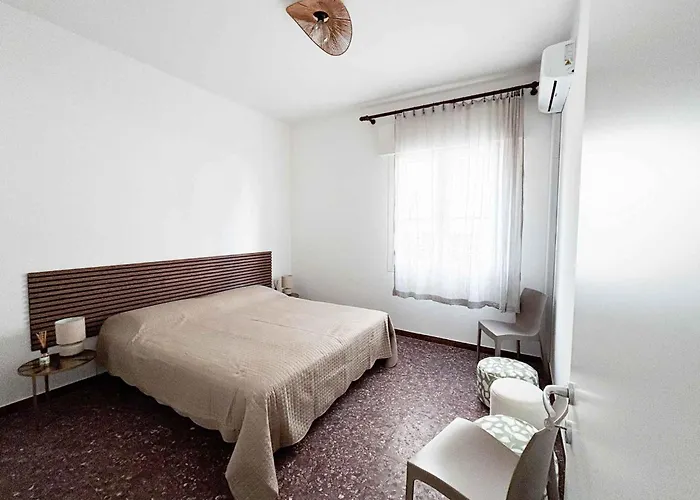 Beachfront In 54343 דירה